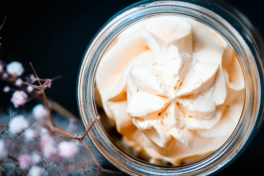 Mehr Fett, weniger Glanz? Die Wahrheit über reichhaltige Hautpflege. - Rena Vida